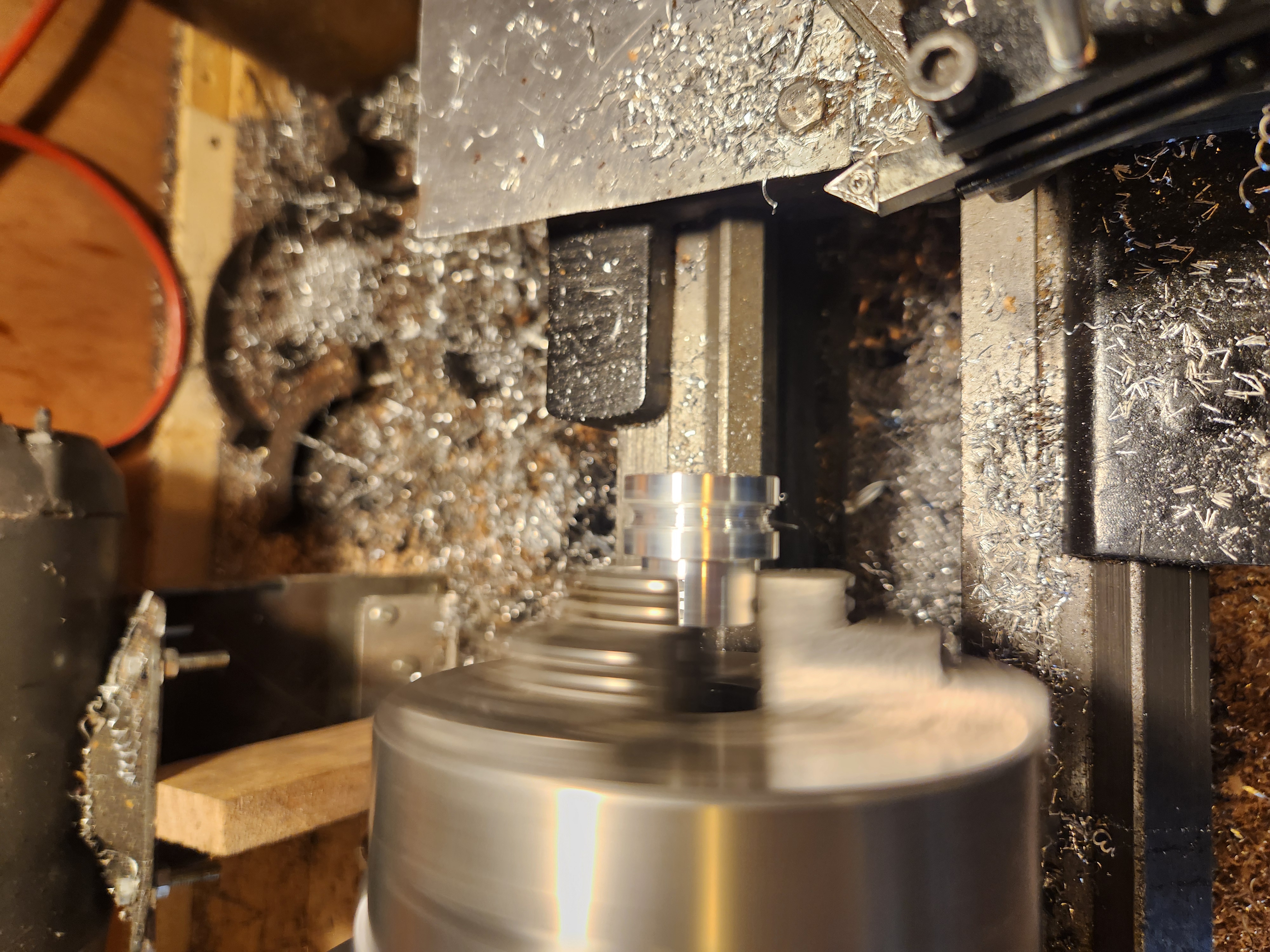 Cutting bearing seats and drilling main hole